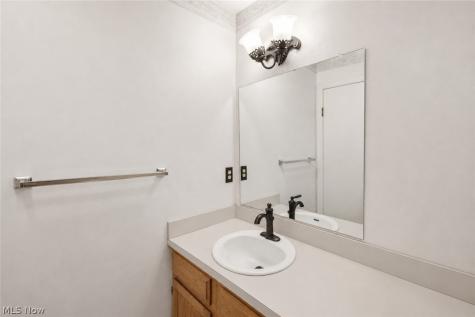 5552 Suncrest Court Parma OH 44134