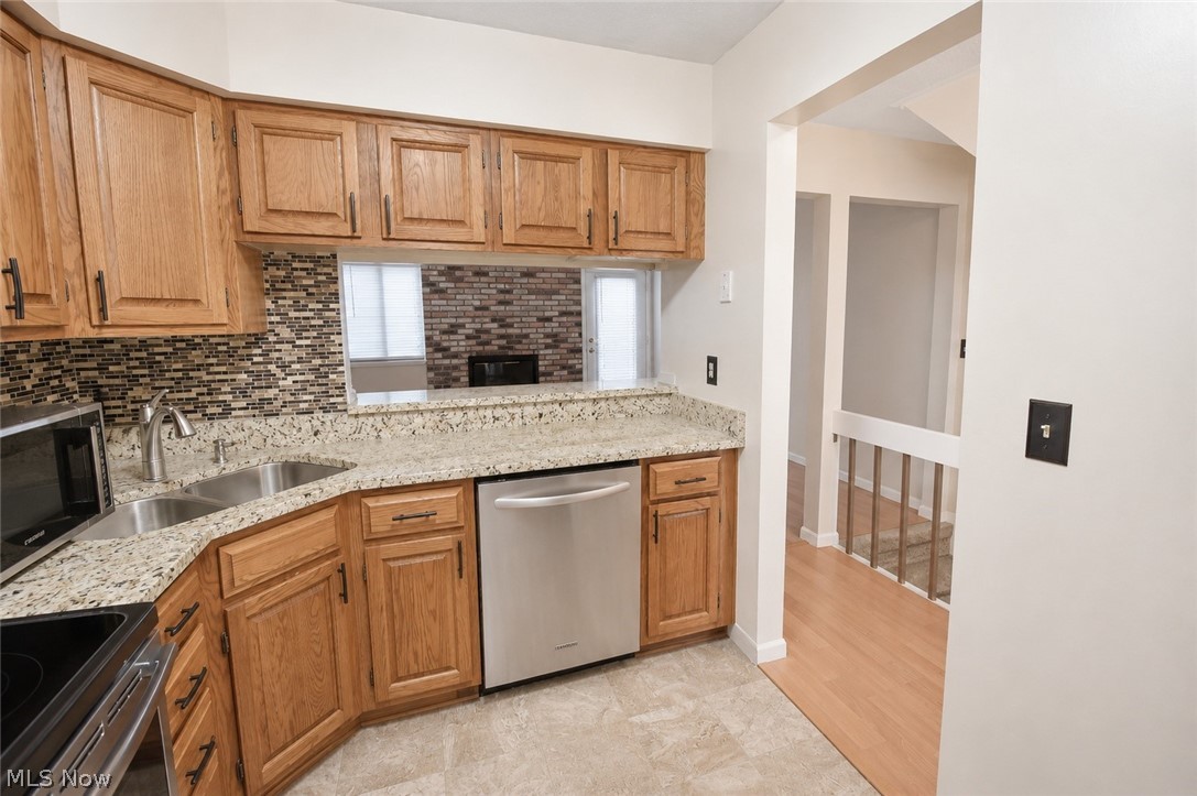 5552 Suncrest Court Parma OH 44134