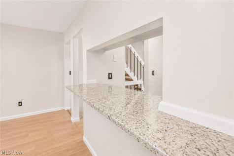 5552 Suncrest Court Parma OH 44134