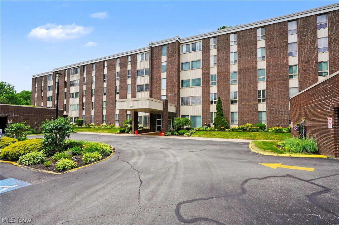 3066 Kent Road Stow OH 44224