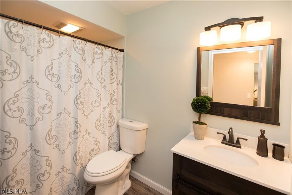 2854 Pease Drive Rocky River OH 44116