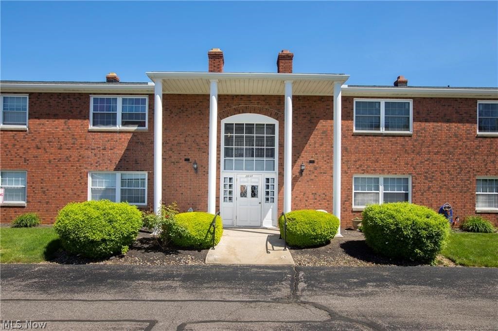 2854 Pease Drive Rocky River OH 44116