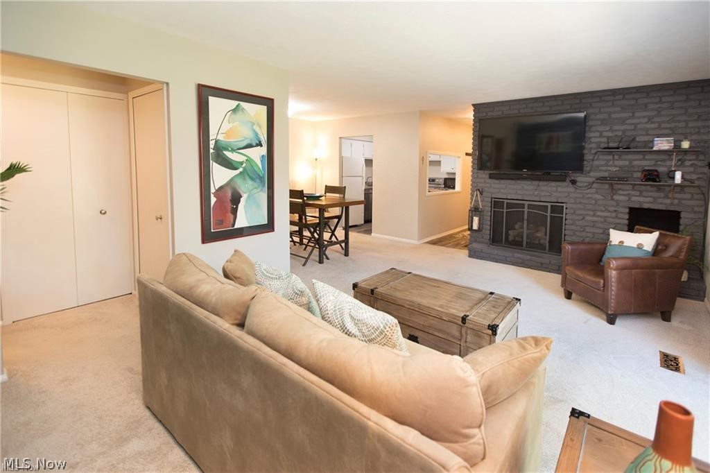 2854 Pease Drive Rocky River OH 44116
