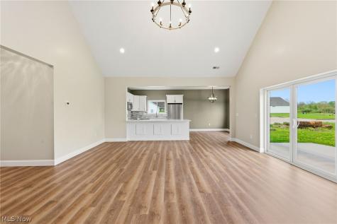 649 Southbay Drive Wadsworth OH 44281