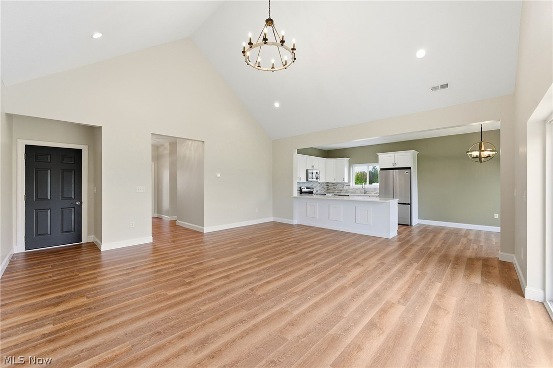 649 Southbay Drive Wadsworth OH 44281