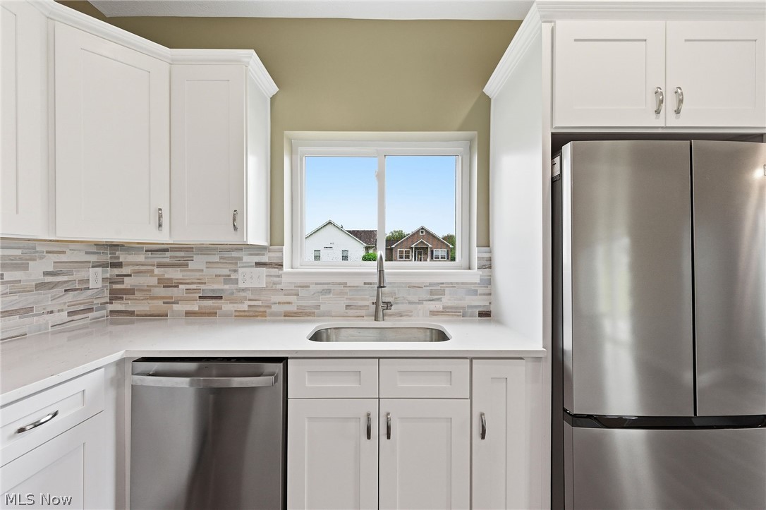 649 Southbay Drive Wadsworth OH 44281
