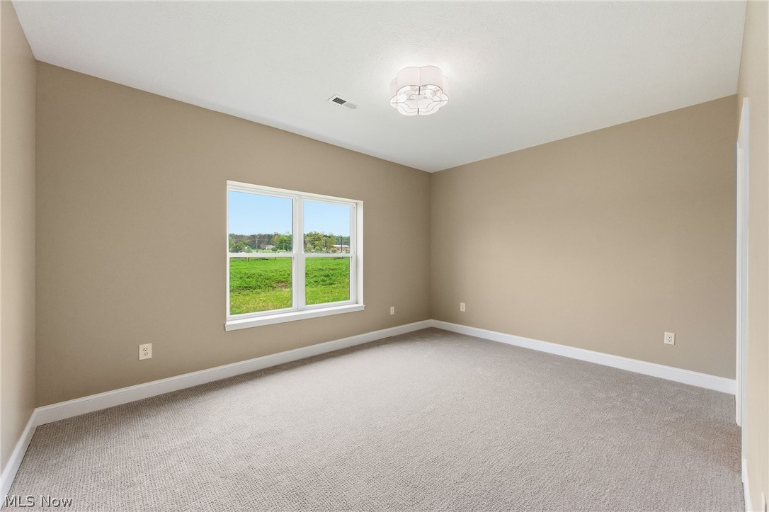 649 Southbay Drive Wadsworth OH 44281