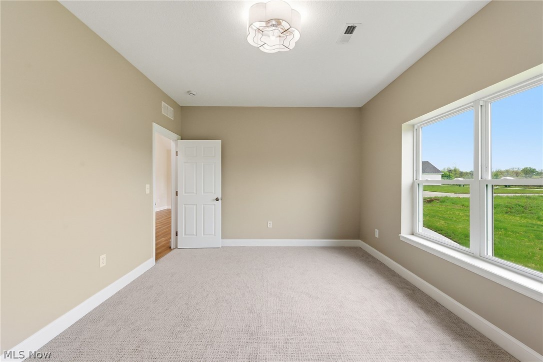 649 Southbay Drive Wadsworth OH 44281