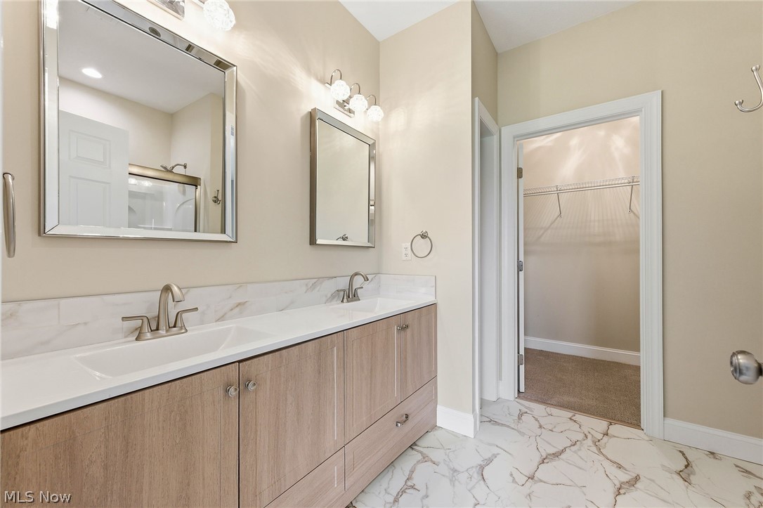 649 Southbay Drive Wadsworth OH 44281