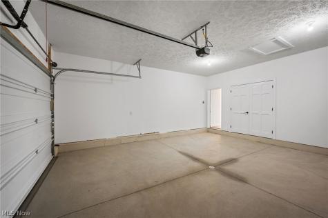 649 Southbay Drive Wadsworth OH 44281