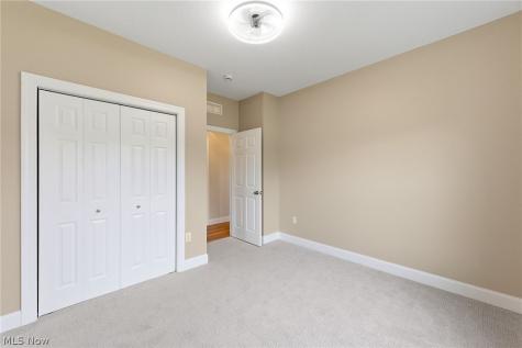 649 Southbay Drive Wadsworth OH 44281