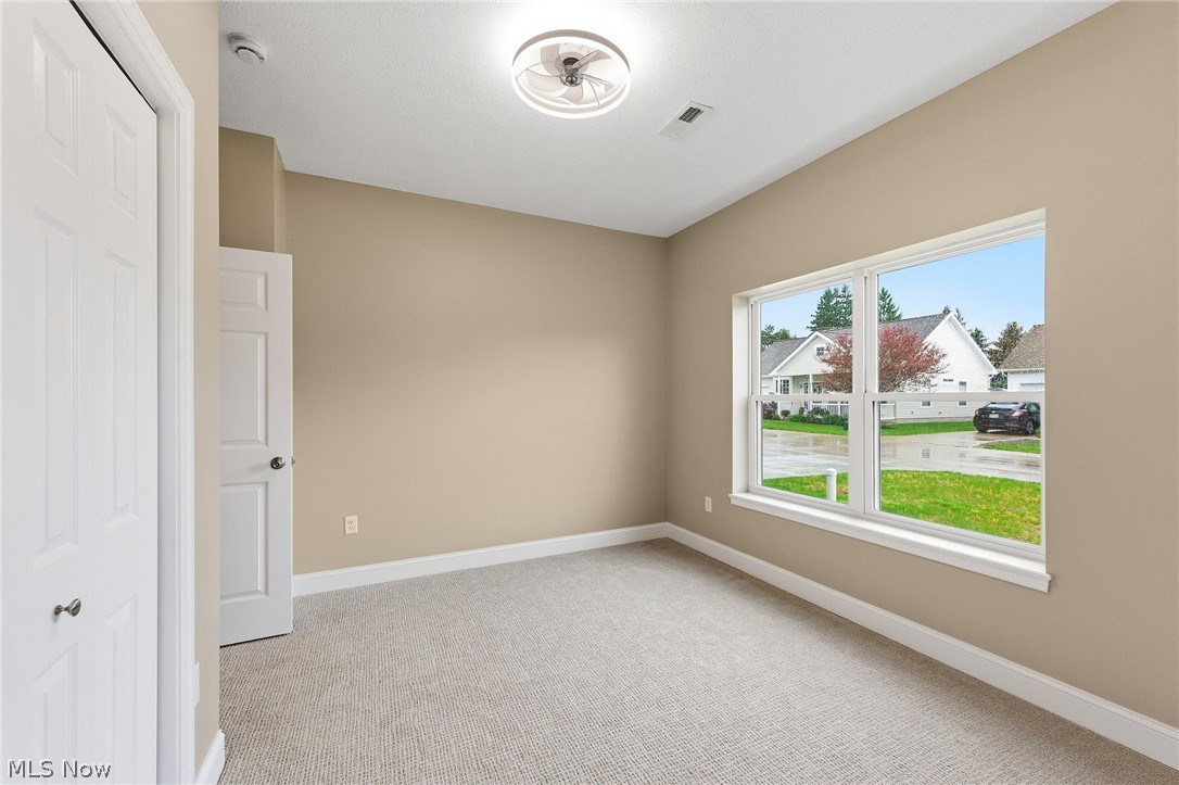 649 Southbay Drive Wadsworth OH 44281