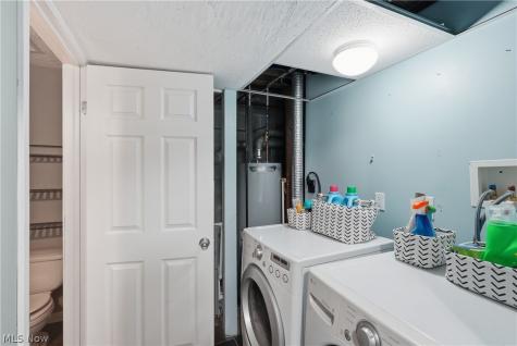 542 Topaz Lane Brunswick OH 44212