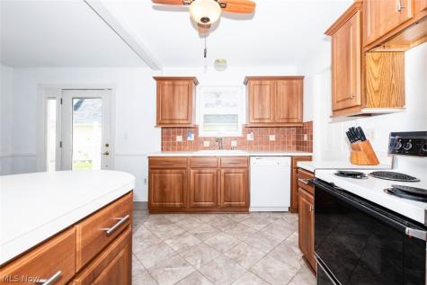 5152 Franklyn Boulevard Willoughby OH 44094