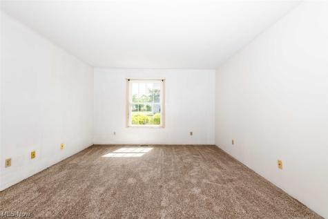 5152 Franklyn Boulevard Willoughby OH 44094