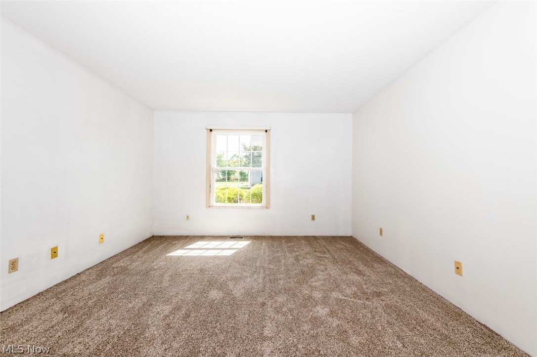 5152 Franklyn Boulevard Willoughby OH 44094