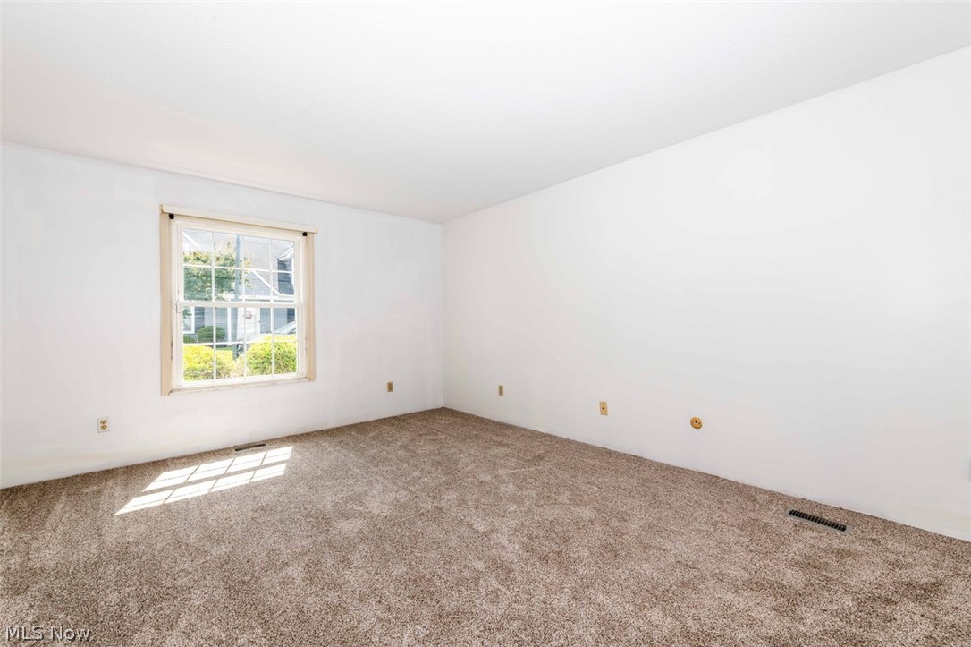 5152 Franklyn Boulevard Willoughby OH 44094