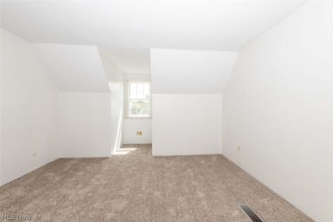 5152 Franklyn Boulevard Willoughby OH 44094