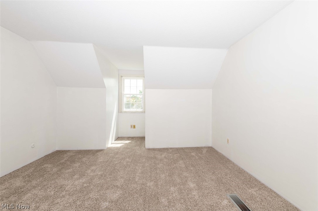 5152 Franklyn Boulevard Willoughby OH 44094