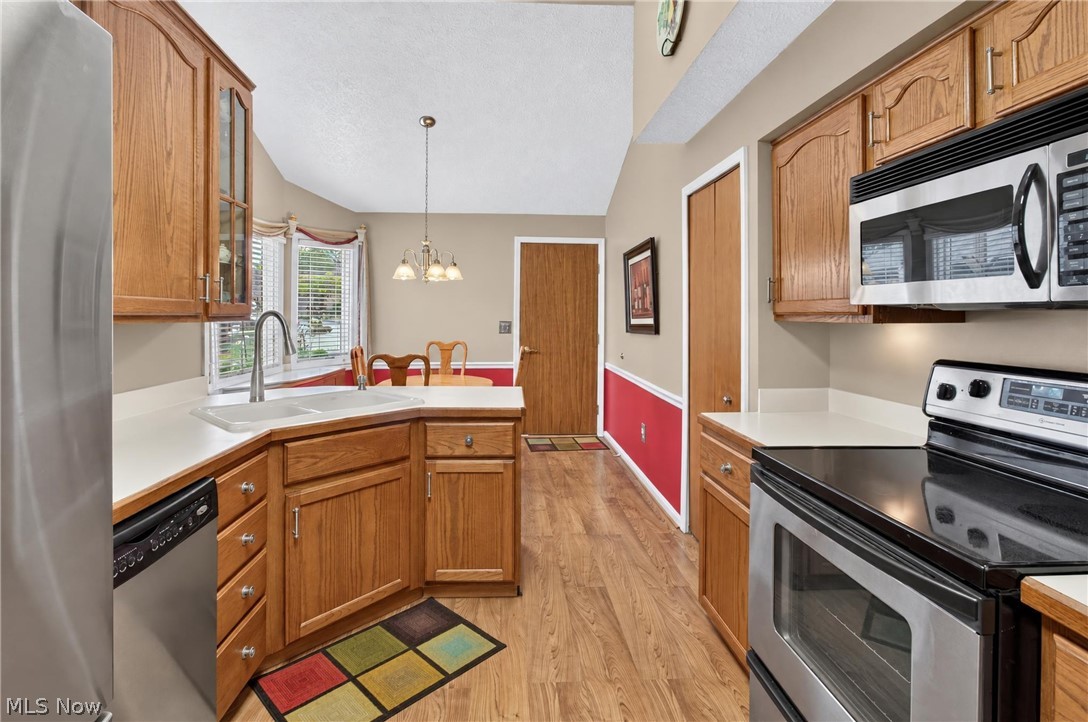 4521 Oakhill Boulevard Lorain OH 44053