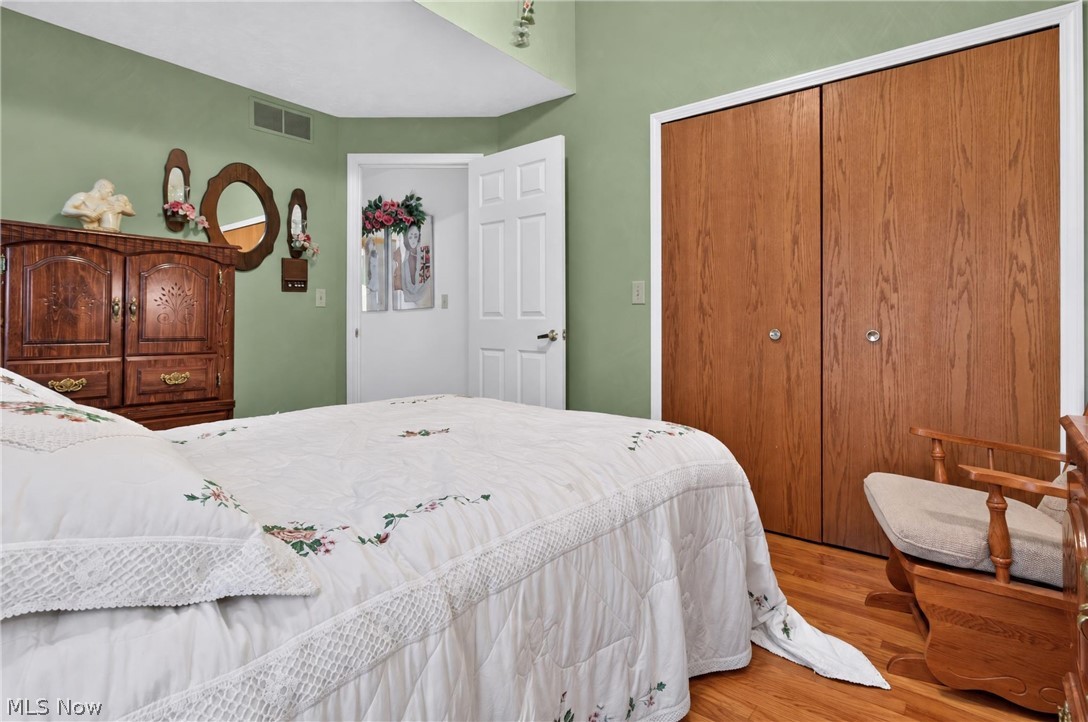 4521 Oakhill Boulevard Lorain OH 44053