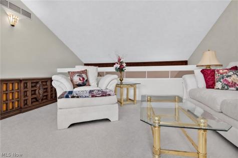 4521 Oakhill Boulevard Lorain OH 44053
