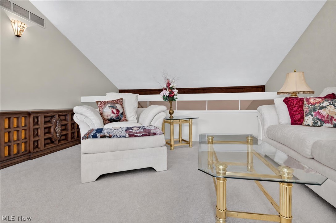 4521 Oakhill Boulevard Lorain OH 44053