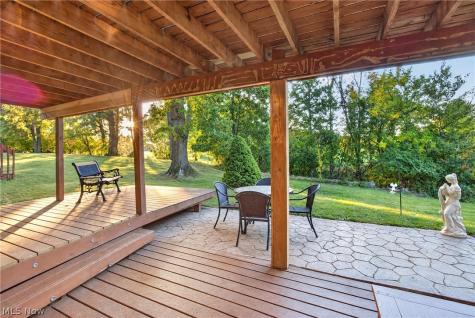 4521 Oakhill Boulevard Lorain OH 44053