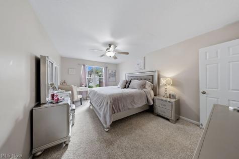 1833 Hobbits Way Brunswick OH 44212