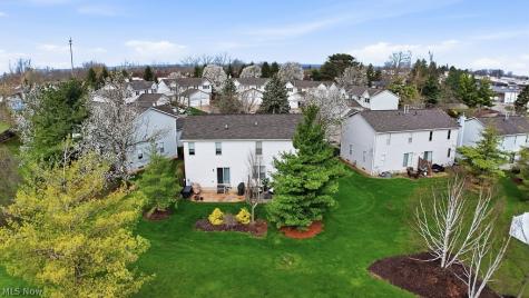 1833 Hobbits Way Brunswick OH 44212