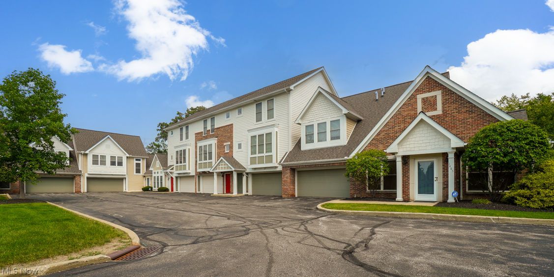 1479 Huntington Lane Cleveland Heights OH 44118