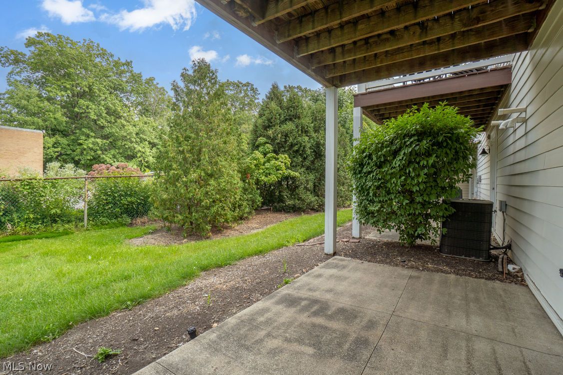 1479 Huntington Lane Cleveland Heights OH 44118
