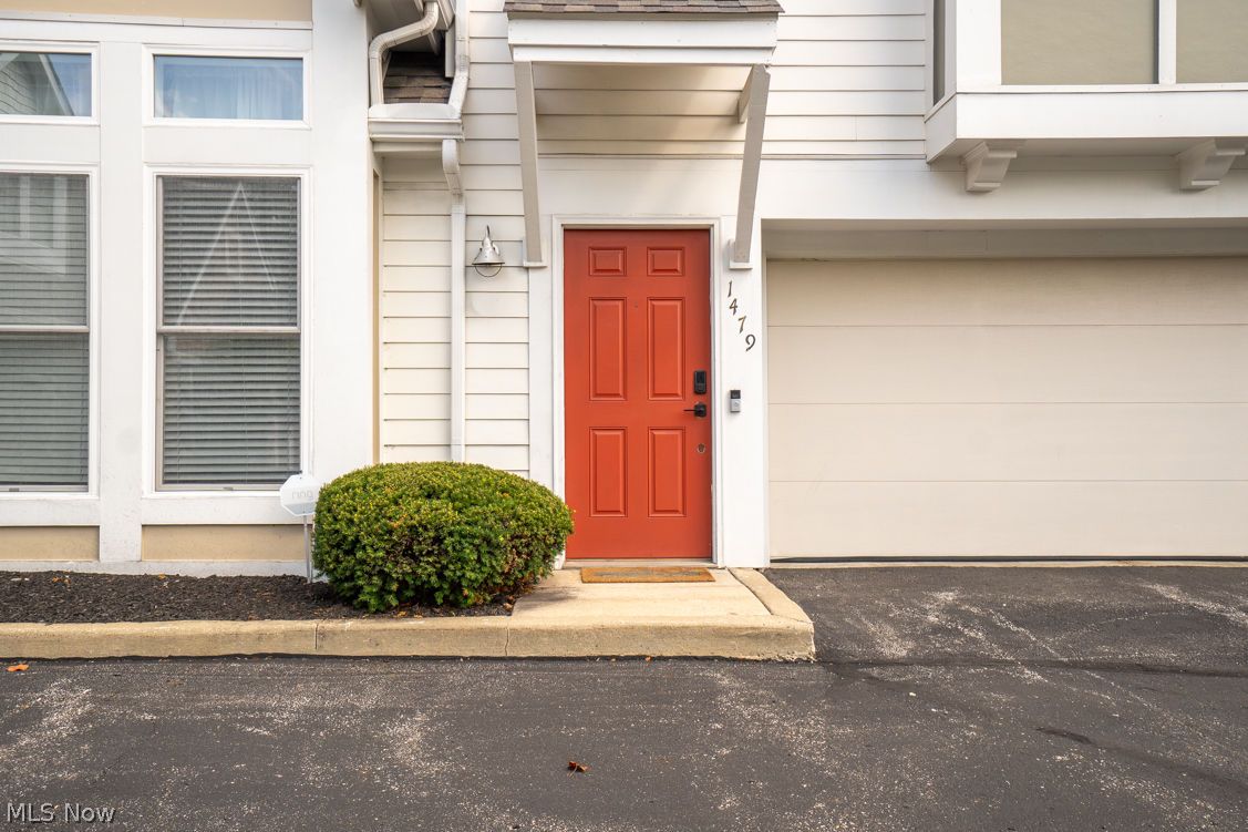 1479 Huntington Lane Cleveland Heights OH 44118