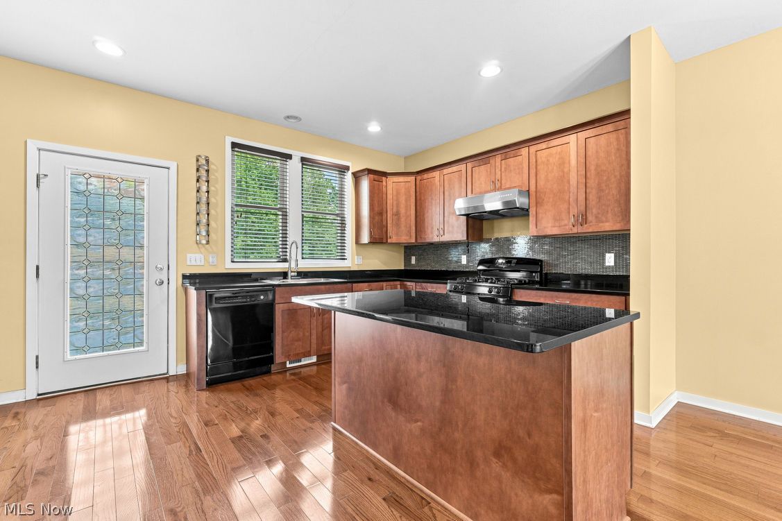 1479 Huntington Lane Cleveland Heights OH 44118