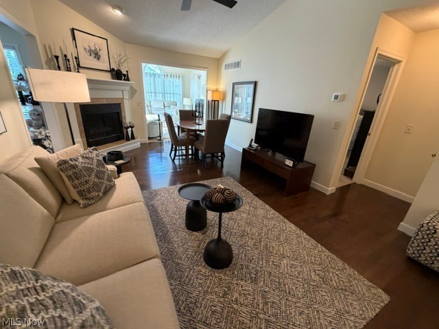 130 Royal Troon Warren OH 44484