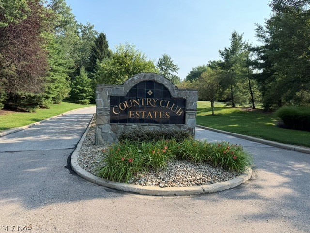 130 Royal Troon Warren OH 44484