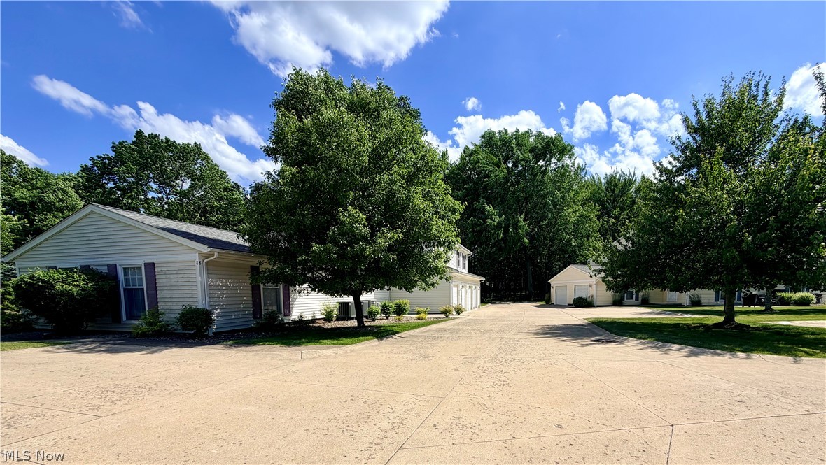9995 Independence Drive North Royalton OH 44133