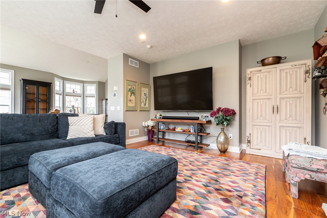 310 Blossom Lane Orange OH 44022