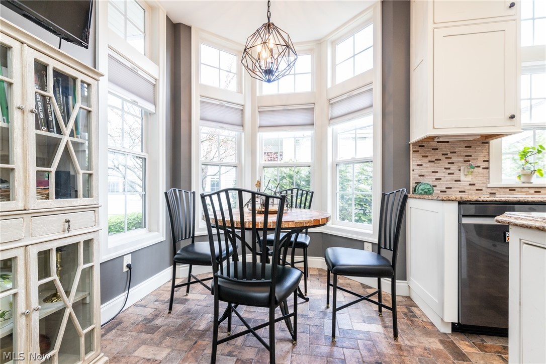 310 Blossom Lane Orange OH 44022