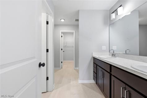 9470 Aquila Court Broadview Heights OH 44147