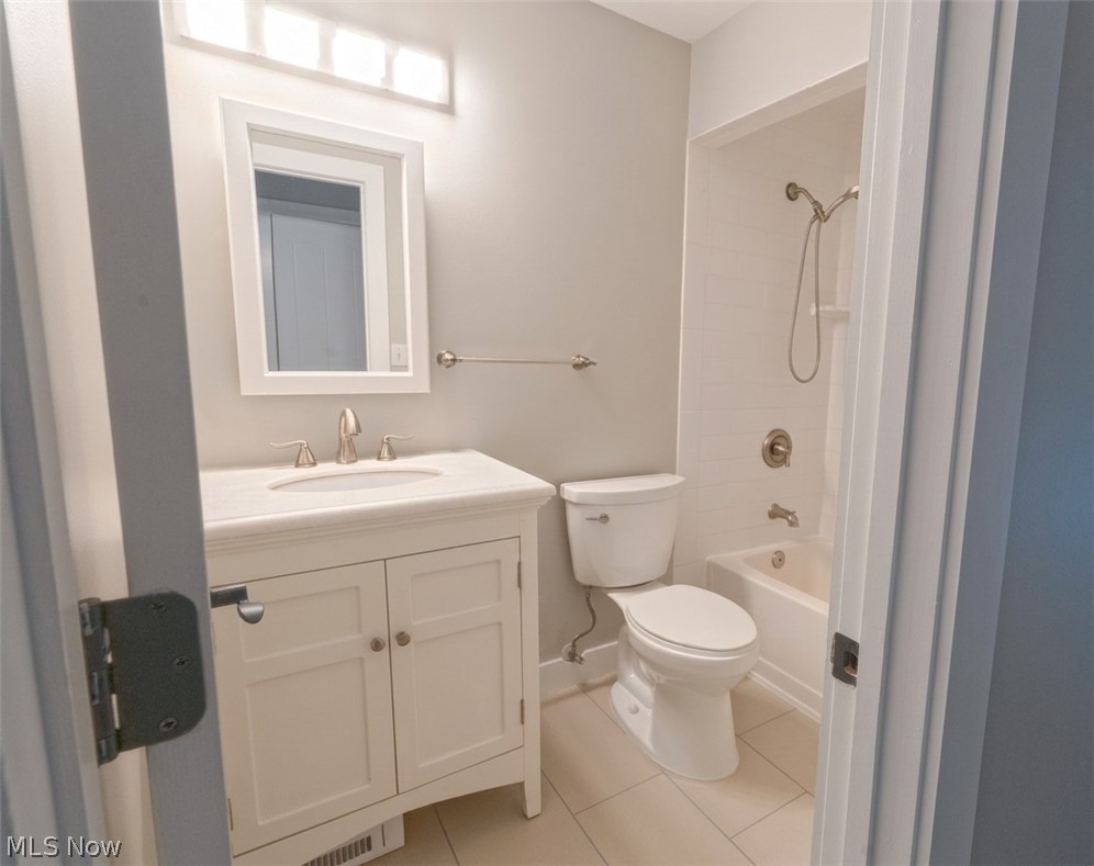 8756 Concord Court Chagrin Falls OH 44023
