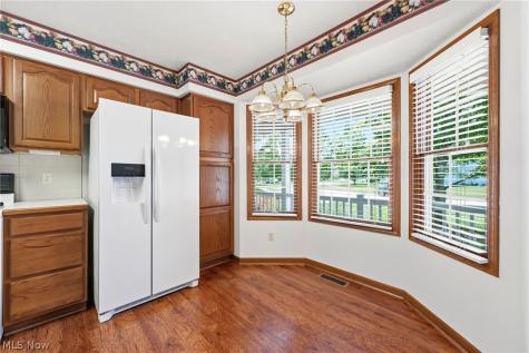 126 Augusta Drive Elyria OH 44035
