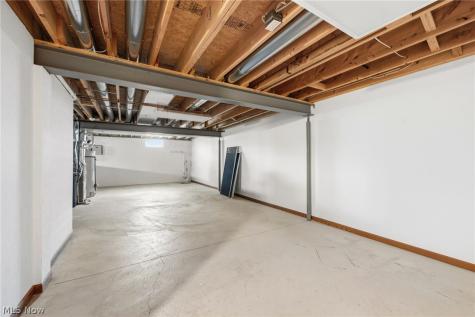 126 Augusta Drive Elyria OH 44035