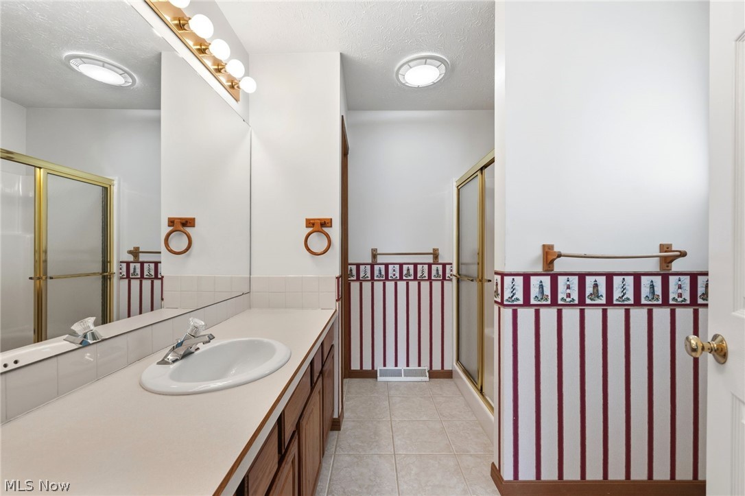 126 Augusta Drive Elyria OH 44035