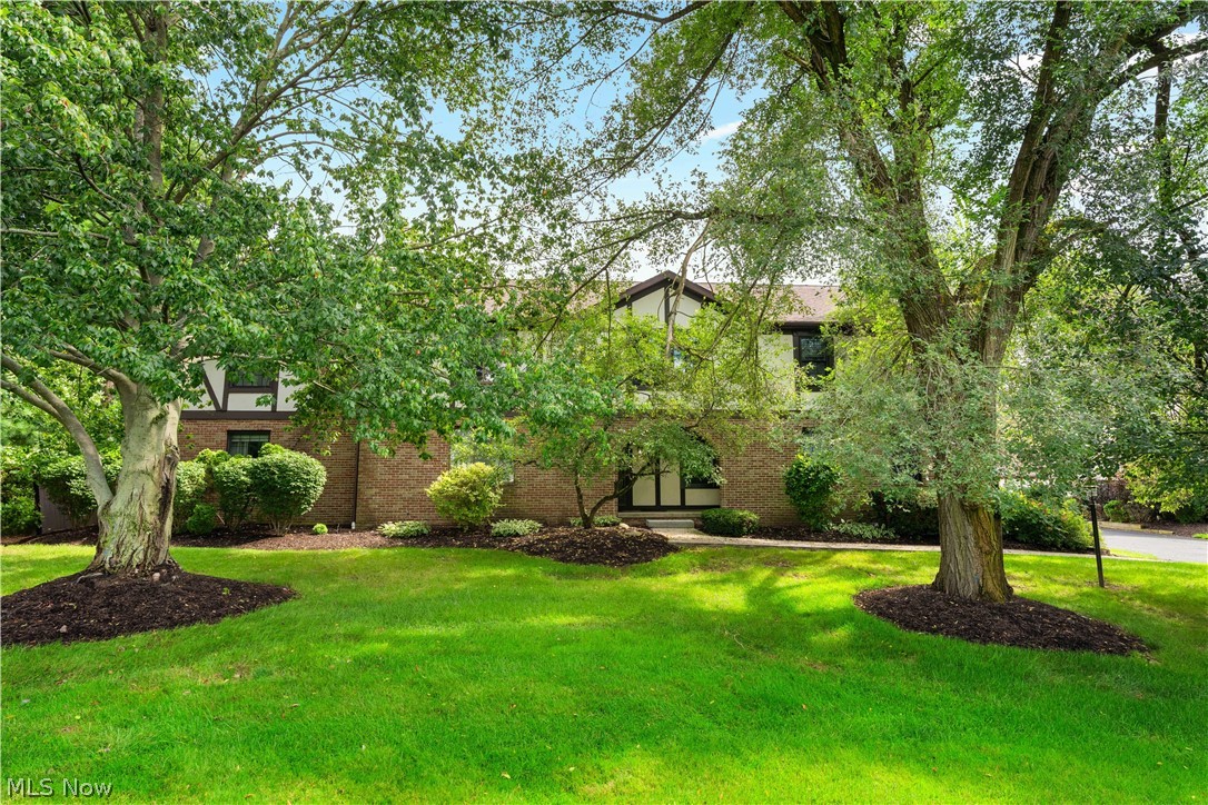 6674 Hills And Dales Road NW Canton OH 44708