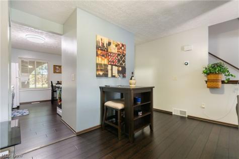 6674 Hills And Dales Road NW Canton OH 44708