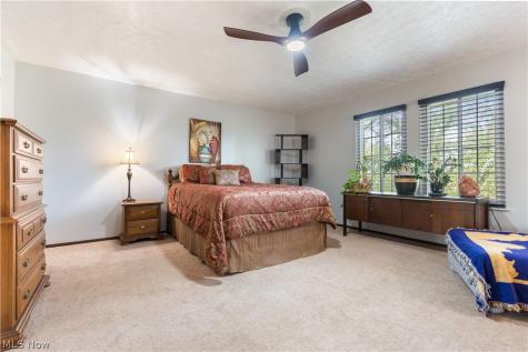 6674 Hills And Dales Road NW Canton OH 44708