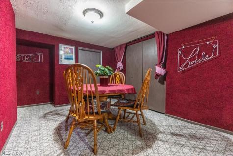 6674 Hills And Dales Road NW Canton OH 44708