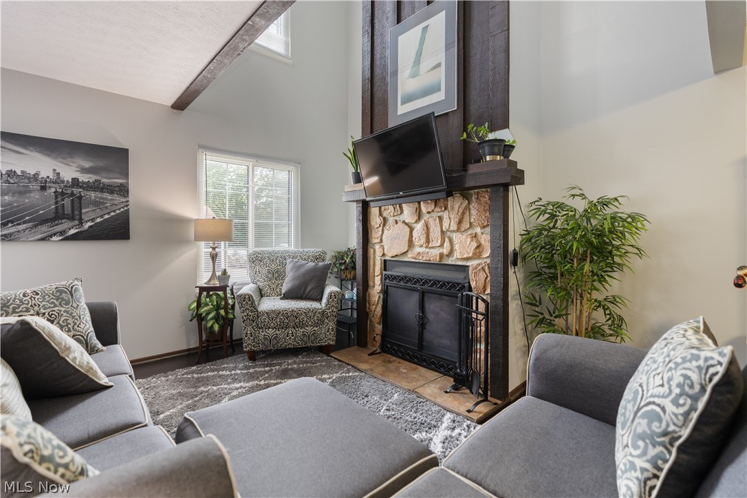 6674 Hills And Dales Road NW Canton OH 44708