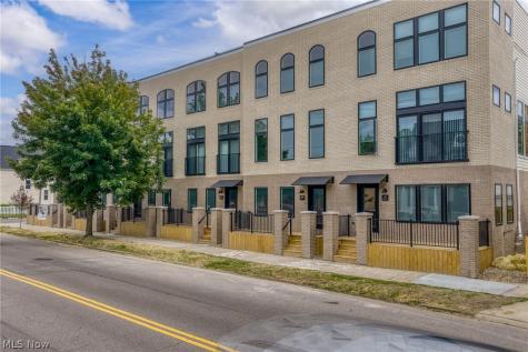 4709 Bridge Avenue Cleveland OH 44102